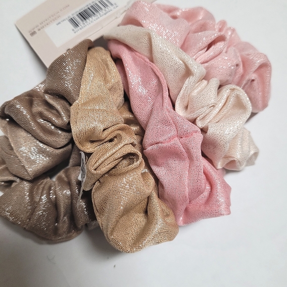 Kitsch Five Pack of Metallic Scrunchies - Picture 3 of 4